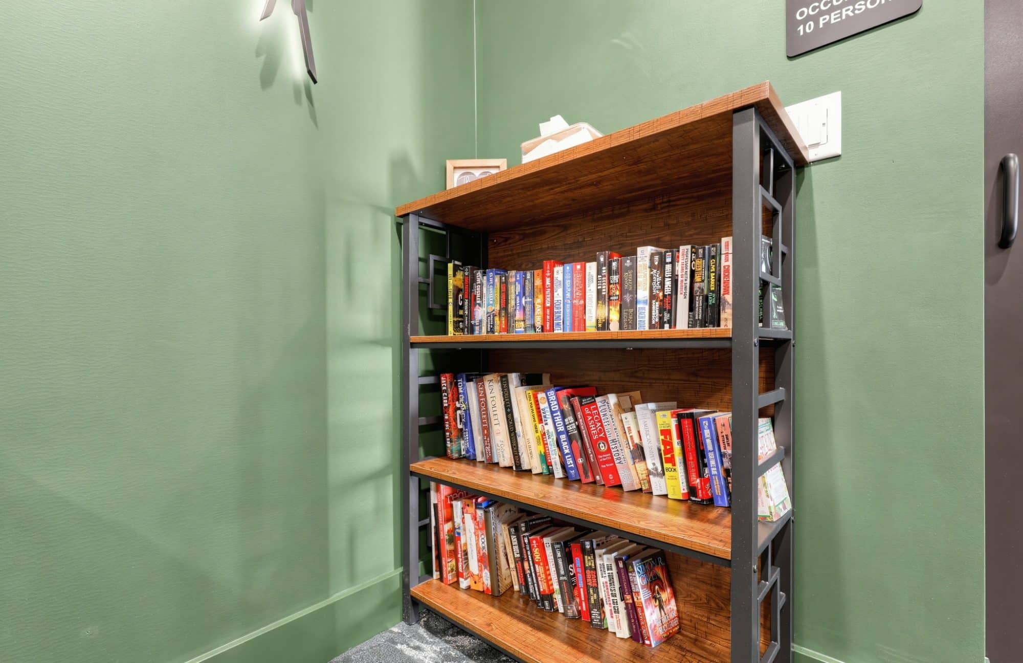 41 10647 W Macaw Ln Others 1664